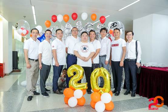 6FC9EDBA87AF8CB07CDF813E63F_B0596DA3_83D4