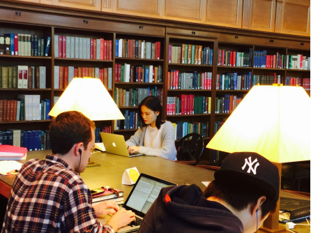 我见青山多妩媚，料青山见我应如是