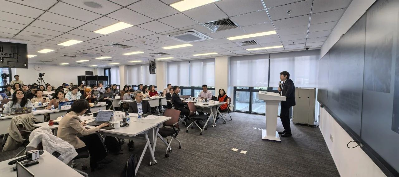 E900421086FEE9D4E3EC8D022F0_ED314F83_1E768