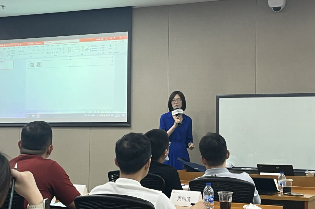 70896E6EFAD09836AAD0A6F7EC6_359B7C82_13175