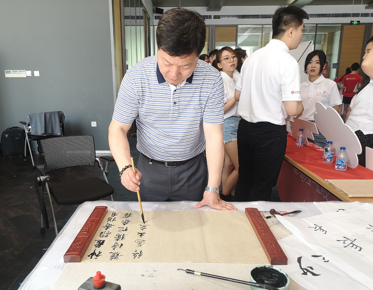 0B1B9DC54BE4F48FC349DD19480_5D5C59B9_4D04A