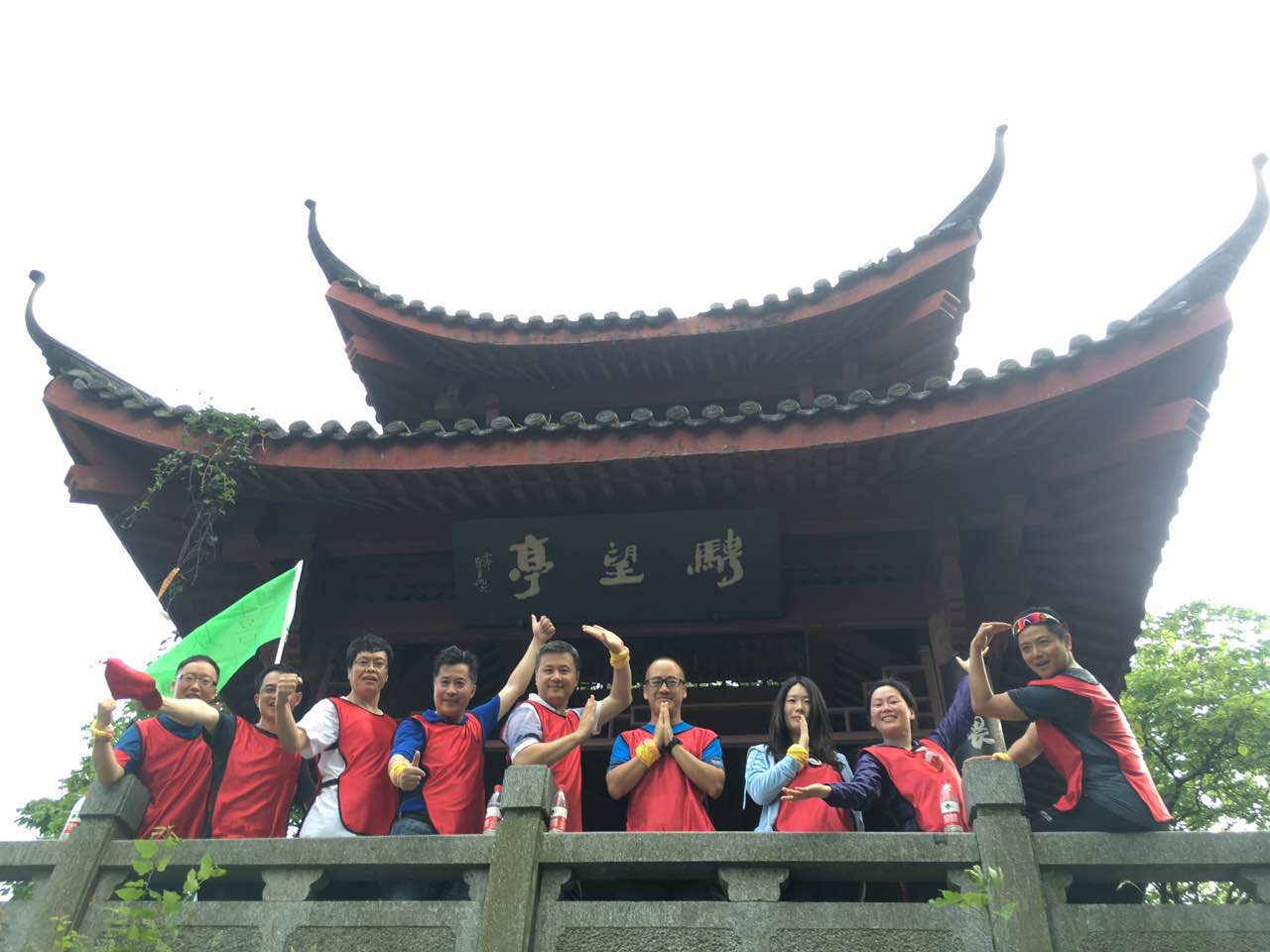 在一路，前杏转—记北大J9集团国际EMBA华东校友会杭州“在一路”活动