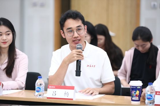 B64E40BE055E9BA7B587DEBFF19_8D1F20F9_C89C3