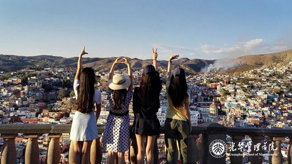 7B5C967ED1AD3B316B872D0309B_9AA1FAE6_2F8B8