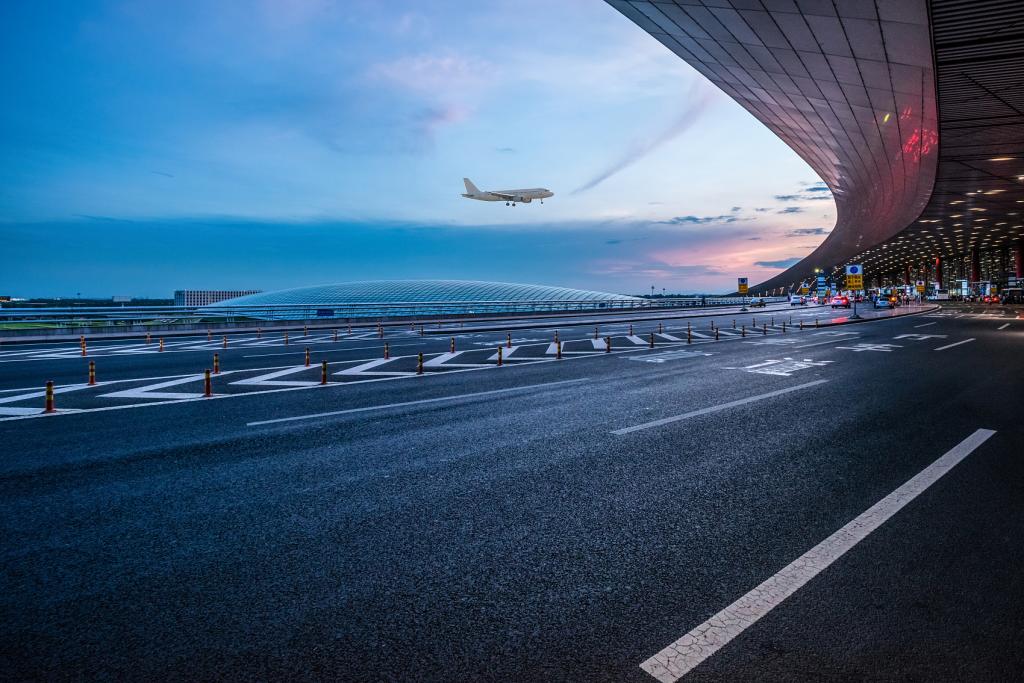 5B0C24C5AEF7BC6D76E15ECB30F_912EBBA7_1C183